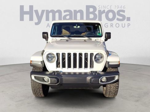 Used 2020 Jeep Gladiator Overland image 8