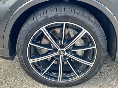 Used 2021 Audi Q7 3.0T Premium Plus w/ Executive Package image 9