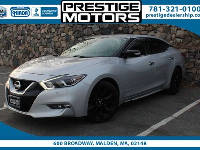 Used 2017 Nissan Maxima SR w/ Midnight Edition
