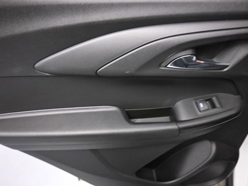 Used 2023 Chevrolet TrailBlazer LT image 15