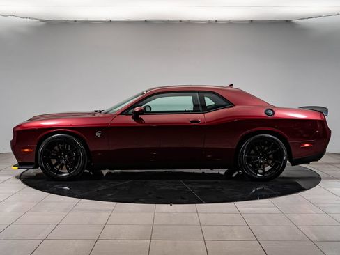 Used 2023 Dodge Challenger SRT Hellcat RWD image 5