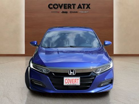 Used 2018 Honda Accord Sport image 8