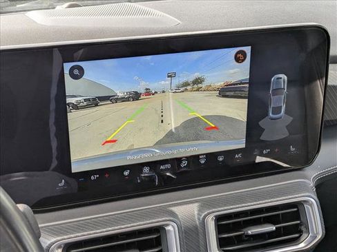 Used 2025 Ford Mustang Premium image 13