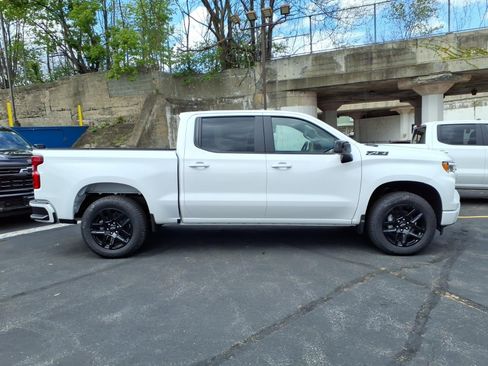 New 2026 Chevrolet Silverado 1500 RST AWD/4WD image 2