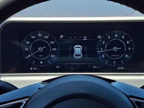 Used 2025 Kia Seltos EX AWD/4WD image 21