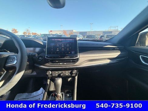 Used 2023 Jeep Compass Trailhawk w/ Trailhawk Elite Group image 22