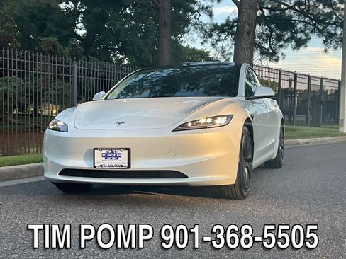 Used 2025 Tesla Model 3 RWD image 2