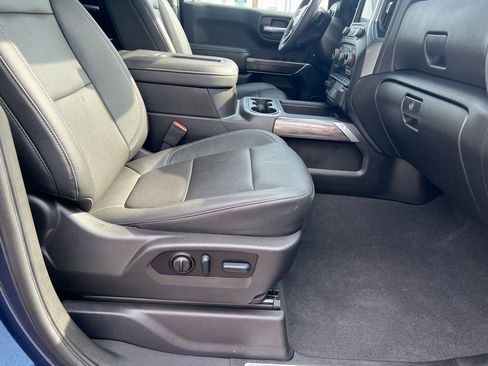 Used 2022 Chevrolet Silverado 1500 LTZ w/ Z71 Off-Road Package image 30