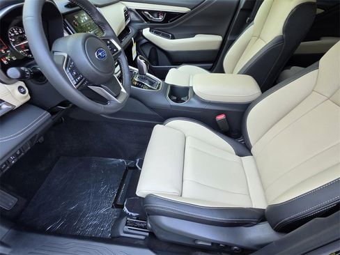 Used 2025 Subaru Outback Limited w/ Popular Package #2 image 8