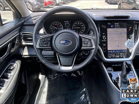Certified 2023 Subaru Outback Touring AWD/4WD image 5