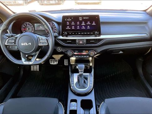 Used 2024 Kia Forte GT-Line w/ GT-Line Premium Package image 10