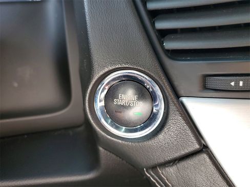 Used 2019 GMC Yukon SLT image 35