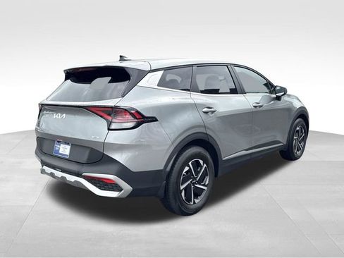 Certified 2025 Kia Sportage LX FWD image 5