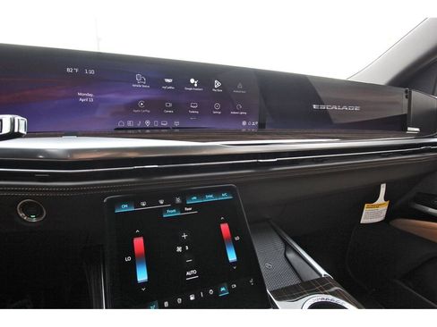 New 2026 Cadillac Escalade Luxury w/ Touring Package image 17