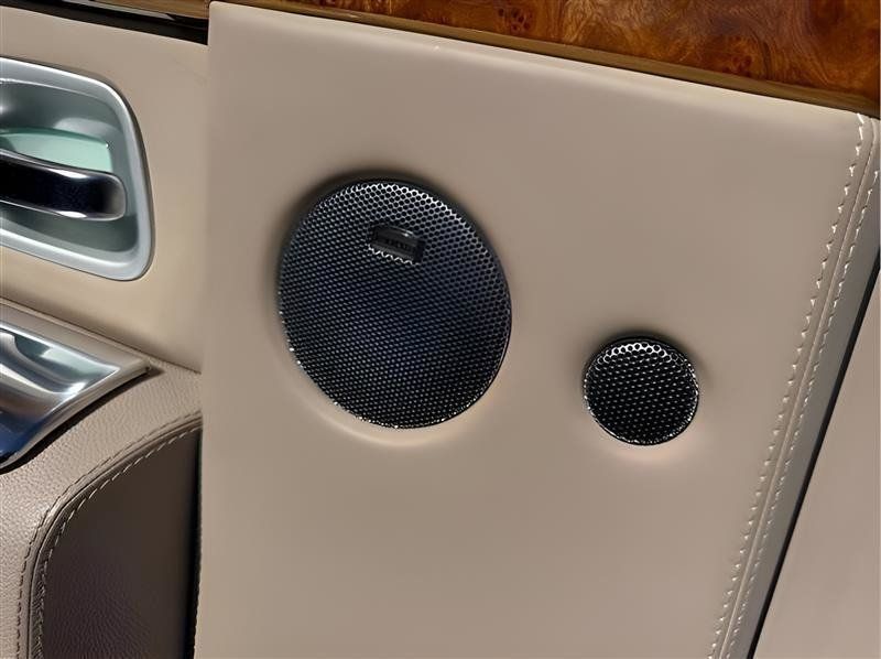 Used 2006 Rolls-Royce Phantom Sedan RWD image 39