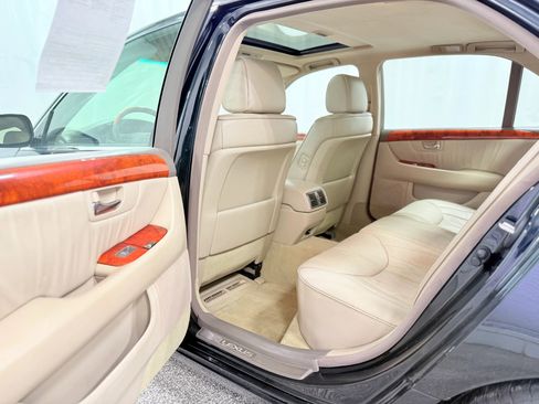 Used 2003 Lexus LS 430 image 30