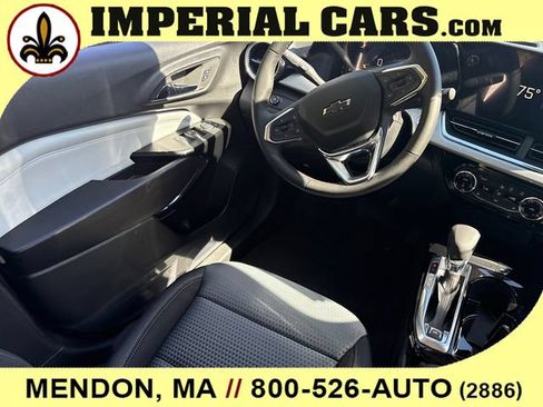 New 2026 Chevrolet Trax LT w/ Driver Confidence Package FWD image 18