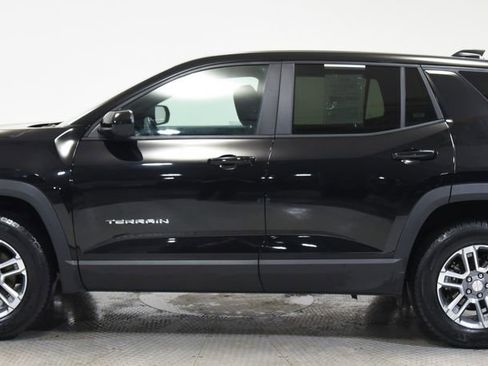 Used 2025 GMC Terrain Elevation AWD/4WD image 4