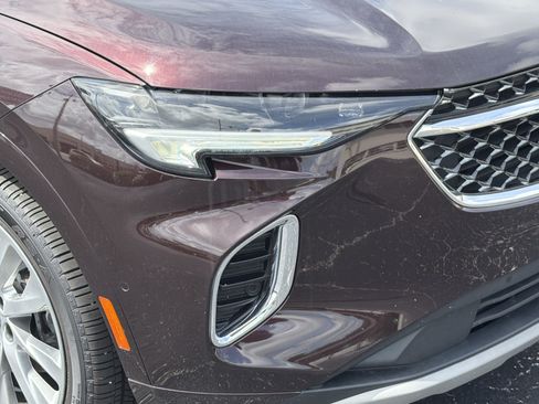 Used 2023 Buick Envision Avenir FWD image 9