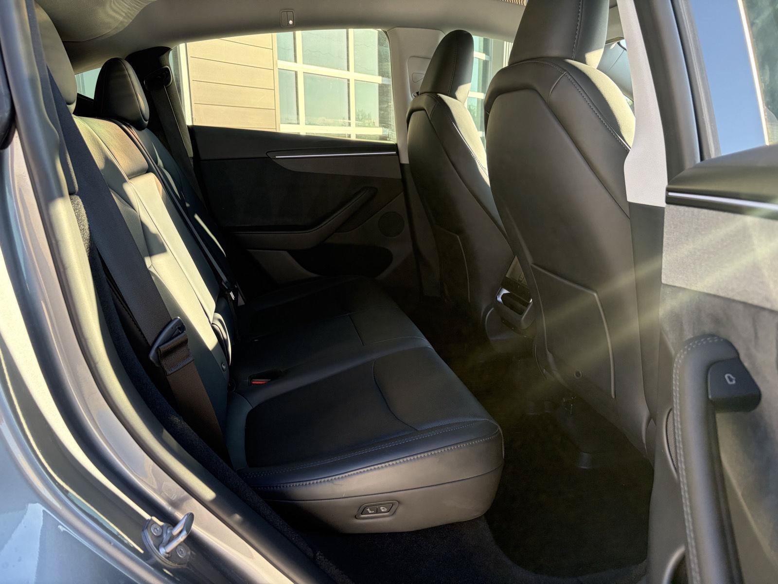 Used 2026 Tesla Model Y AWD image 19