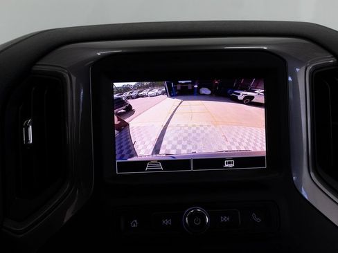 Used 2023 Chevrolet Silverado 1500 Custom RWD image 27