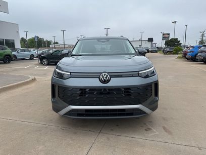 New 2026 Volkswagen Tiguan SE