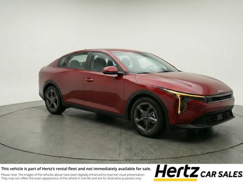 Used 2025 Kia K4 FWD image 1