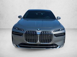 Certified 2025 BMW i7 eDrive50 RWD video 2