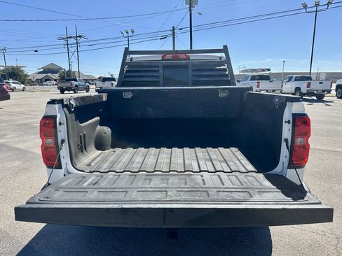 Used 2017 Chevrolet Silverado 1500 LT w/ Texas Edition image 5