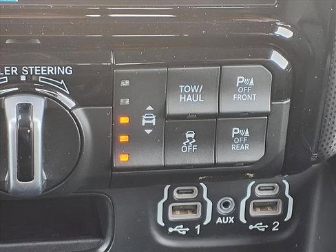 Used 2023 RAM 1500 Limited image 14