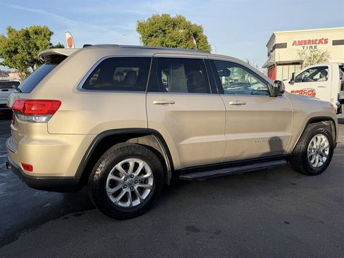 Used 2014 Jeep Grand Cherokee Laredo w/ Quick Order Package 23E RWD image 21
