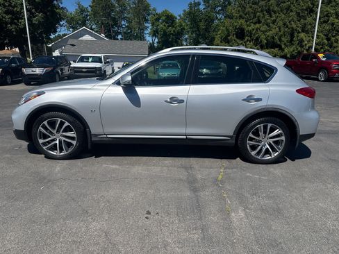 Used 2017 INFINITI QX50 AWD w/ Deluxe Touring Package image 6