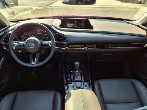 Used 2025 MAZDA CX-30 AWD 2.5 S w/ Premium Package image 15