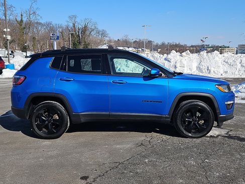 Used 2018 Jeep Compass Latitude image 7