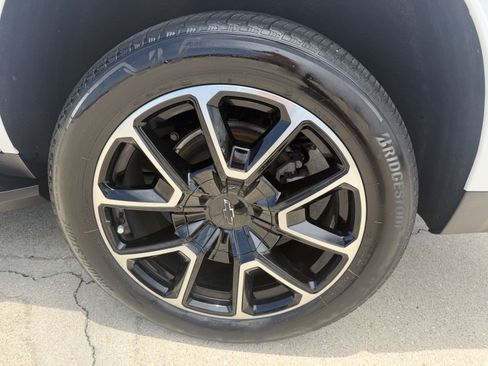Used 2022 Chevrolet Tahoe RST w/ Luxury Package RWD image 35