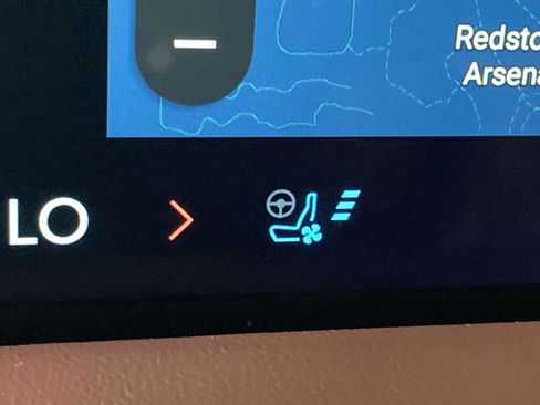 Certified 2025 Lincoln Aviator Reserve w/ Equipment Group 201A image 24