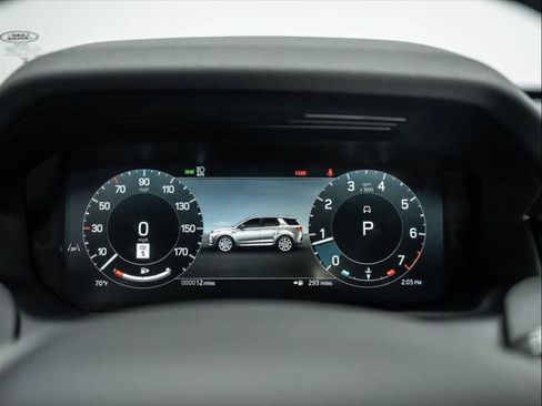 New 2025 Land Rover Discovery Sport S image 22