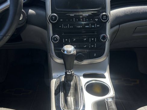 Used 2016 Chevrolet Malibu LS w/ Protection Package FWD image 3