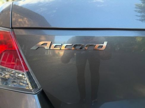Used 2010 Honda Accord EX-L image 42