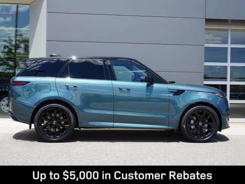 New 2025 Land Rover Range Rover Sport Dynamic SE image 7