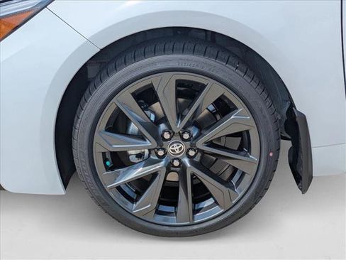 New 2025 Toyota Corolla SE image 10