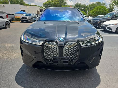 Used 2024 BMW iX xDrive50 w/ Premium Package AWD/4WD image 2