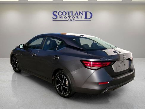 Used 2024 Nissan Sentra SV FWD image 8