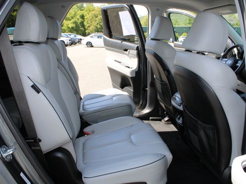 Used 2024 Hyundai Palisade SEL w/ Premium Package AWD/4WD image 20