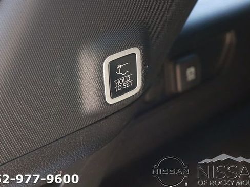 Used 2024 Jeep Grand Cherokee Limited 4xe AWD/4WD image 18