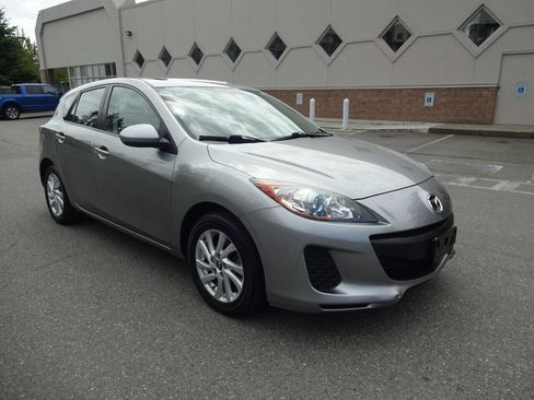 Used 2013 MAZDA MAZDA3 i Touring FWD image 12