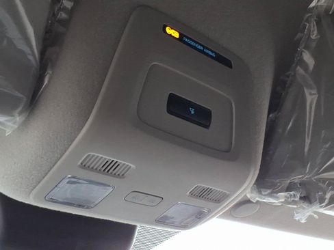New 2026 Ford Transit 250 148 Medium Roof w/ Load Area Protection Package RWD image 20