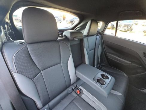 Used 2024 Subaru Crosstrek 2.5i Wilderness w/ Crosstrek Mirror Package AWD/4WD image 15