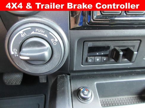 Used 2021 Nissan Titan PRO-4X w/ Pro-4x Convenience Package AWD/4WD image 20