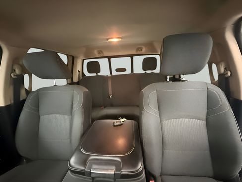 Used 2020 RAM 3500 Tradesman AWD/4WD image 15